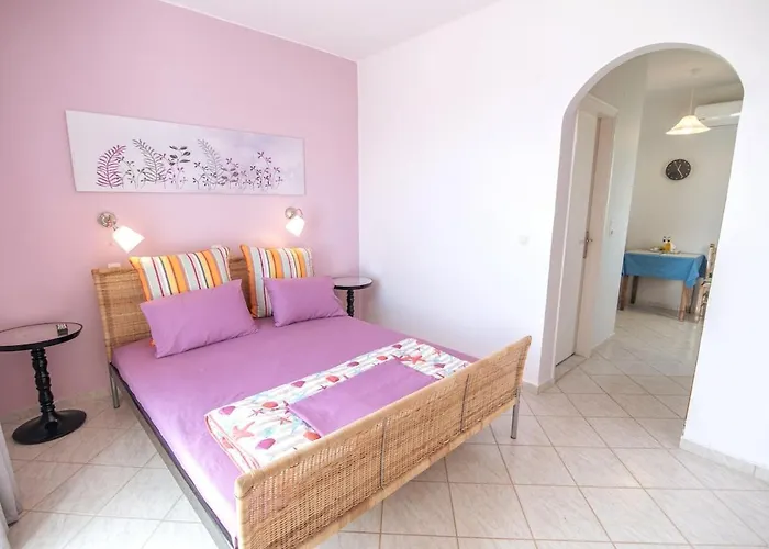 アパート Xenia's 4