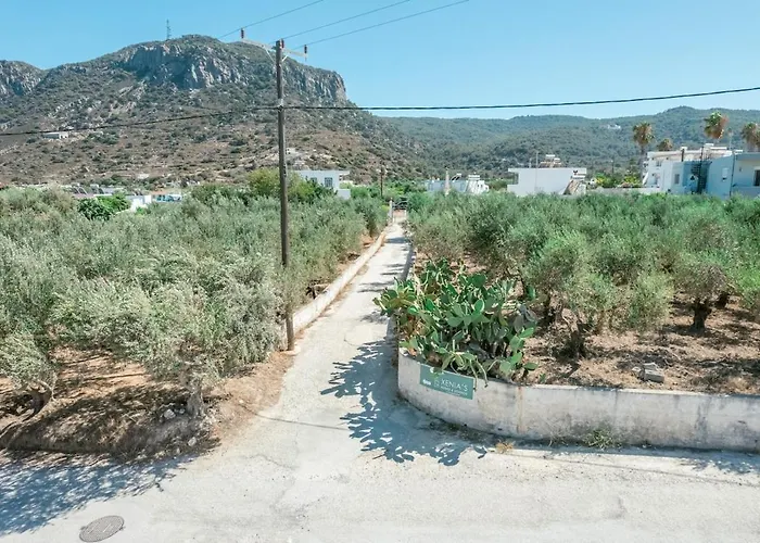 Xenia's 4 Lägenhet Kamári